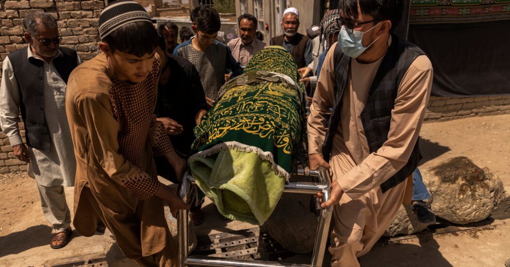 While U.S. Troops Searched Afghans in Kabul, a Bomber Moved In