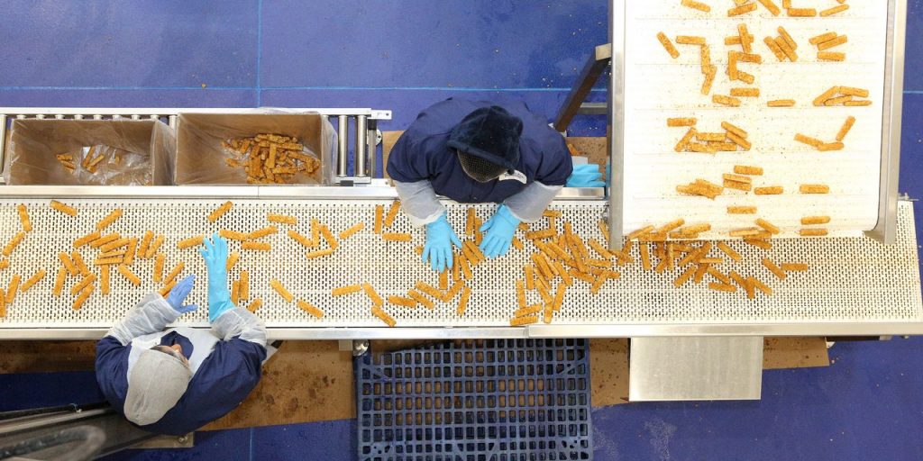 how 26 million pounds of american fish got stuck in canada