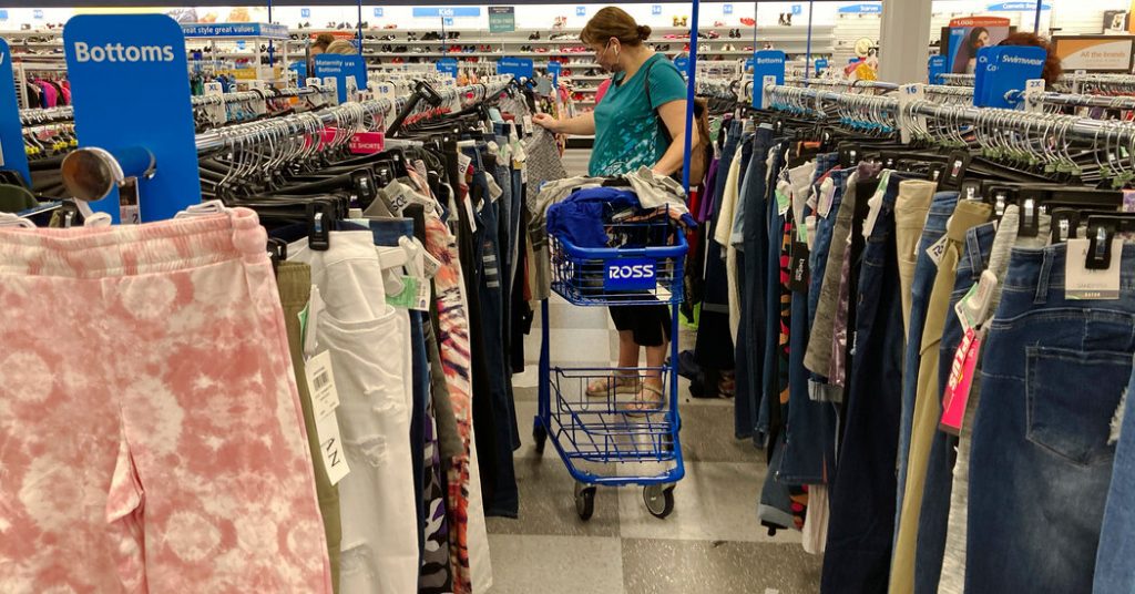 retail sales rose in august highlighting uneven consumer spending