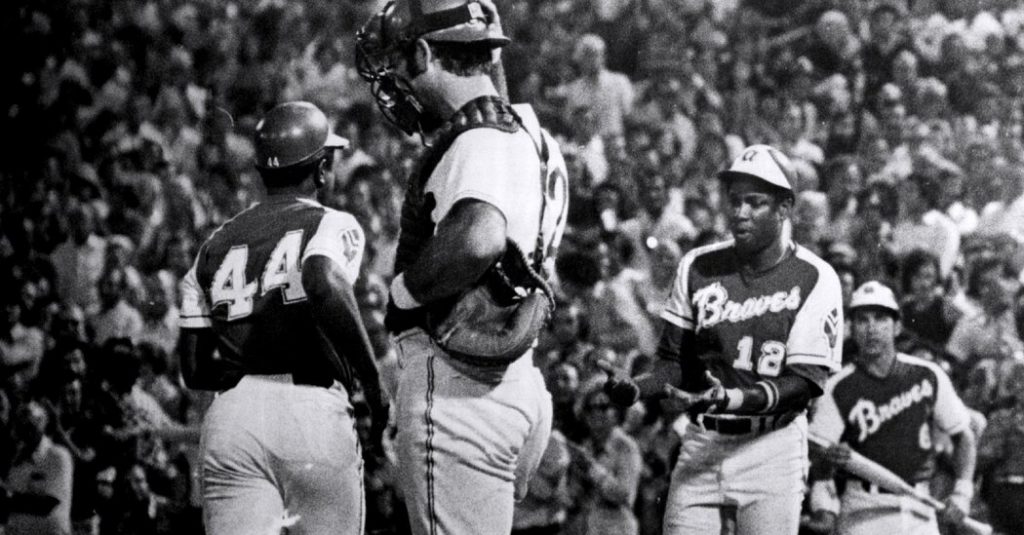 world series recalls dusty bakers relationship with hank aaron