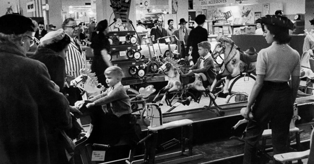 80 Years of Holiday Shopping in New York