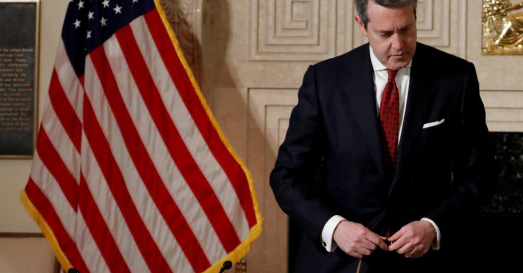 fed governor quarles to step down in december