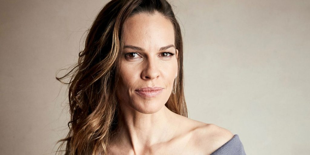 hilary swank lists los angeles home for 10 5 million