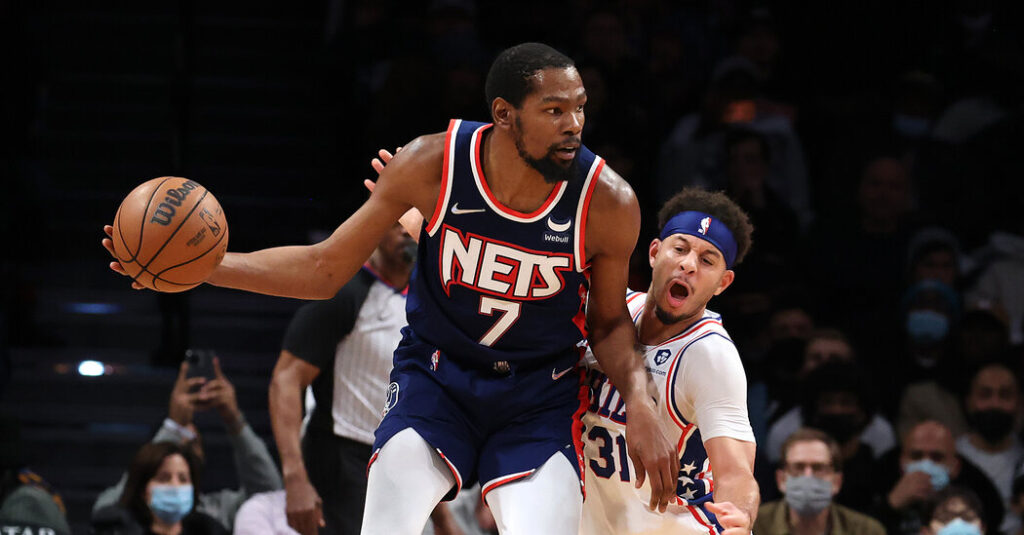 Nets’ Kevin Durant and Kyrie Irving Enter Virus Protocols