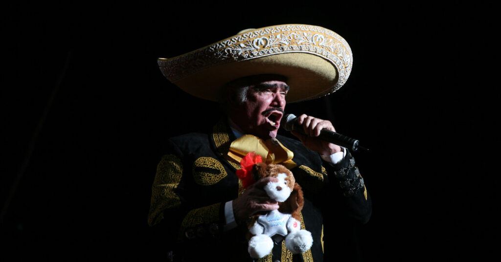 Vicente Fernández, ‘El Rey’ of Mexican Ranchera Music, Is Dead at 81