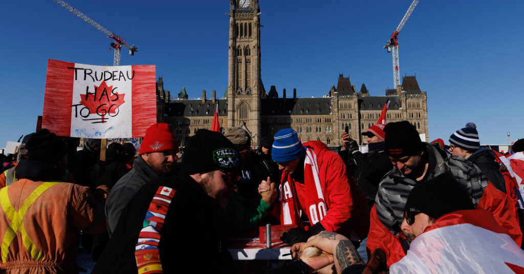 In Canada, ‘Freedom Convoy’ Protesting Vaccine Mandates Nears Capital