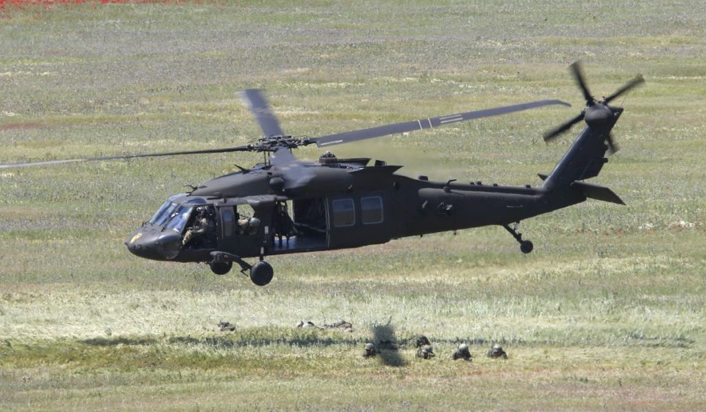 Black Hawk Helicopter Q A 18714 c0 27 3538 2090 s1200x700