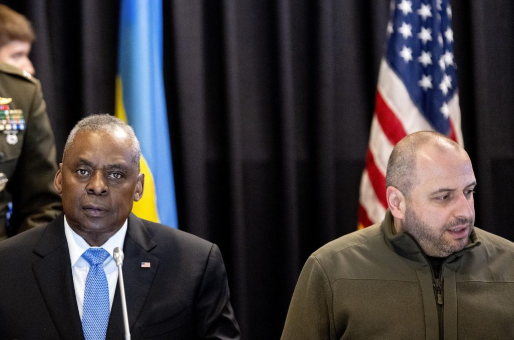 Pentagon chief pledges U.S. support for Ukraine despite Congress funding standoff