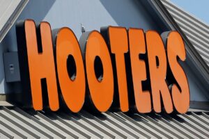 Hooters closes multiple locations nationwide