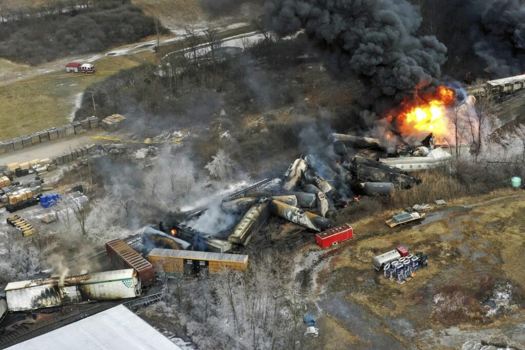 Train Derailment Ohio 44544 s1440x960