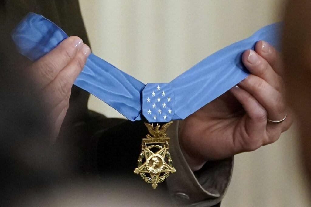 Biden Medal of Honor 81308 s1440x959