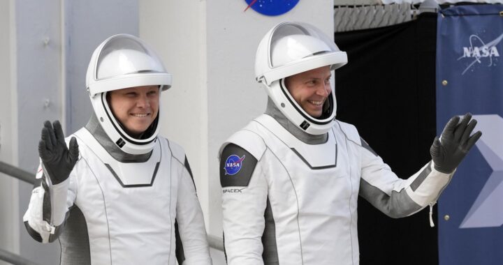 SpaceX Stuck Astronauts 71194 s1440x960