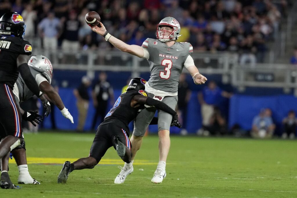 UNLV Kansas Football 47792 s1440x960