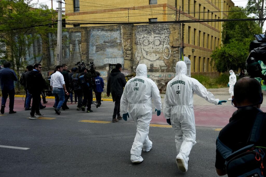 Molotov cocktail explodes in a Chilean high school, injuring at least 35