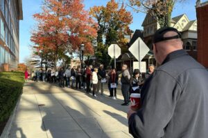 Clumsy early voting option backs up election offices in Pennsylvania, frustrates voters