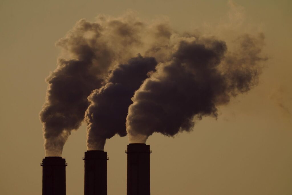 Supreme Court rejects red states' request to halt EPA's power plant emissions rule